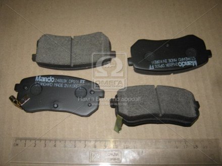 Тормозные колодки дисковые задние Mando MPK30 (фото 1)