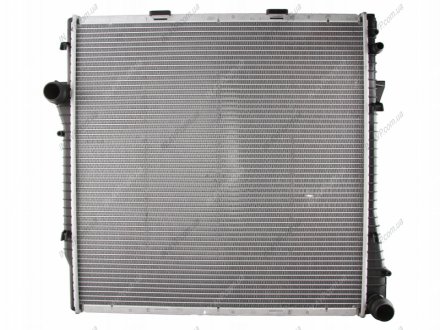 Радиатор системы охлаждения NISSENS Nissens A/S 60787A