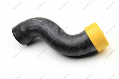 Шланг интеркулера - правый BSG BSG 60-720-098