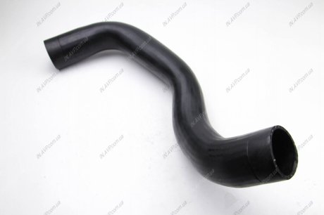 Патрубок интеркулера BSG BSG 60-720-009