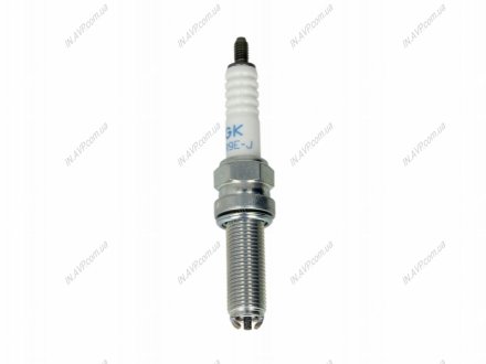 Свеча зажигания NGK / LMAR9E-J NGK Spark Plug 6884