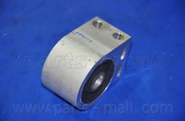 Сайлентблок переднего рычага задний PARTS-MALL PXCBC-011B
