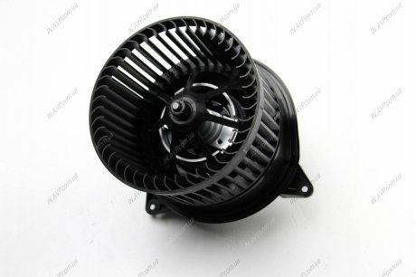 Моторчик пічки Connect 02- BSG BSG 30-845-005