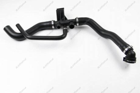 Шланг радиатора - нижний BSG BSG 70-720-187