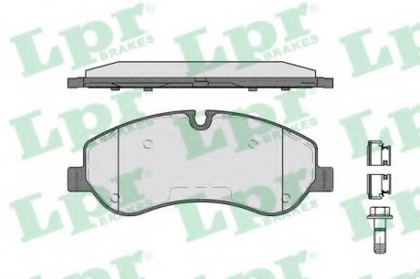 Тормозные колодки дисковые LPR 05P1786