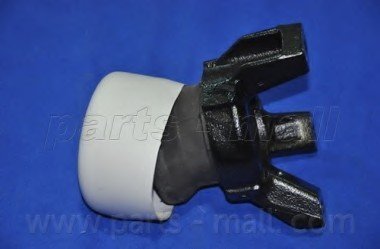 Опора двигуна (вир-во) PARTS-MALL PXCMA-016D