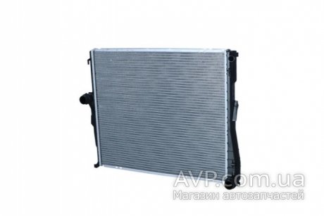 Радиатор системы охлаждения NRF 53956 (фото 1)
