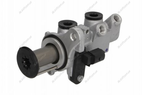 Главный тормозной цилиндр TRW PML480