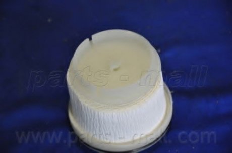 Фильтр топливный TOYOTA HILUX(6) 97-05 PARTS-MALL PCF-099