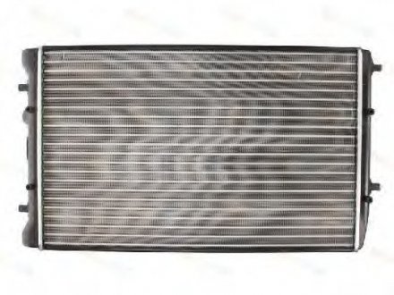 Радиатор THERMOTEC D7S002TT