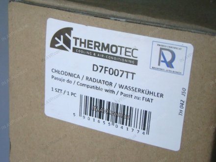 Радиатор THERMOTEC D7F007TT