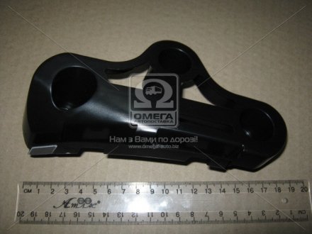 Кронштейн переднего бампера, правый TOYOTA 521150C050