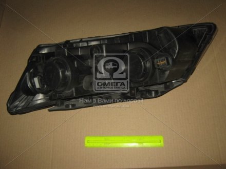 Фара прав. HYUNDAI SONATA 08- TYC 20-C535-05-2B