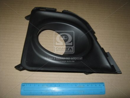 Накладка п/т фары, левой TOYOTA 8148202390