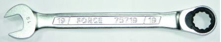 Ключ с трещеткой 18мм реверс FORCE 75718R