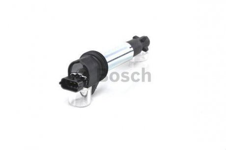 Котушка зажигания на свечу 2110-2112 16 клапанный BOSCH 0 221 504 473/461