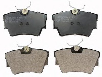 Комплект дисковых тормозных колодок Denckermann B110870 (фото 1)