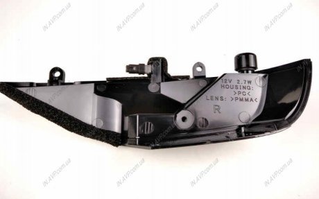Покажчик поворота правый Subaru 84401AG022