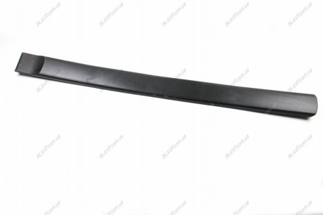 Молдинг пер двери Berlingo/Partner 97-08 Л BSG BSG70924002