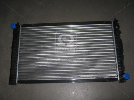 Радиатор охлаждения VW PASSAT 96-05,A4,A6 (2,4-2,8L,2,5TD MT) TEMPEST TP151060497 (фото 1)