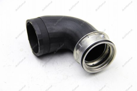 Патрубок інтеркулера Caddy III 1.9/2.0TDI Пр (верхній) BSG BSG90720115