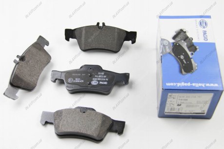 Комплект тормозных колодок, дисковый тормоз HELLA 8DB 355 018-751