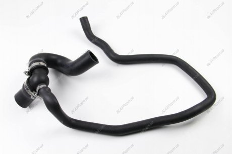 Патрубок радіатора води Combo 1.3CDTI 01- нижній BSG BSG65720045