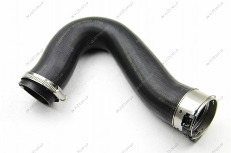 Патрубок інтеркулера Crafter 2.0 TDI 11- Пр. BSG BSG90720119