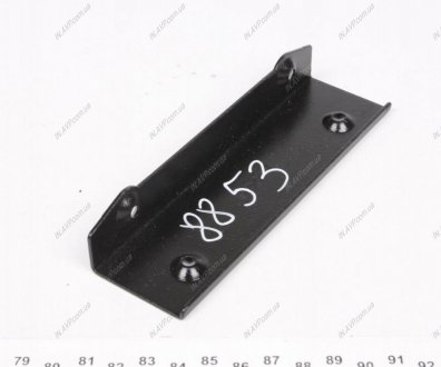 Крепление брызговика Autotechteile 1008853