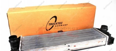 Інтеркулер TRUCKTEC Automotive GmbH 02.40.258 (фото 1)