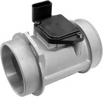 Витратомір повітря (5 конт.) AUDI A4/ A6/A8/VW PASSAT 2.5TDi 00-05 8ET009142-451 HELLA 8ET 009 142-451