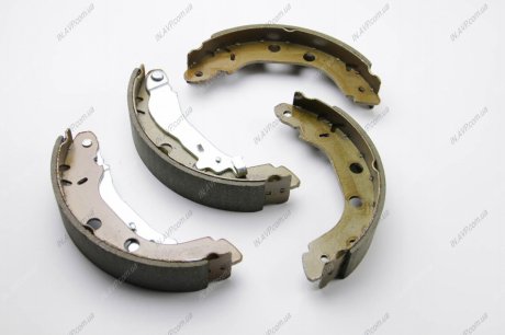 Комплект тормозных колодок BREMSI GF0407