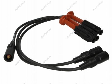 Комплект проводов зажигания NGK Spark Plug 0737 (фото 1)