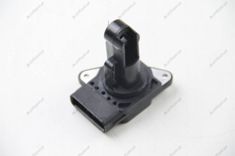 Витратомір повітря (5 конт.) COROLLA/RAV4 2.0-2.2 06- HELLA 8ET009142921