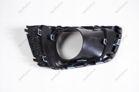 Рамка противотуманной фары Subaru 57731SG150