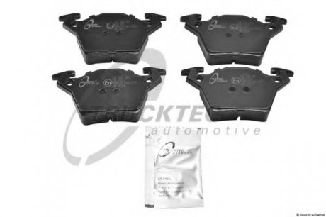 Комплект тормозных колодок, дисковый тормоз TRUCKTEC Automotive GmbH 0235118 (фото 1)