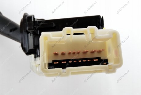 Рычаг подрулевой управления поворотами и светом Subaru 83115AG142