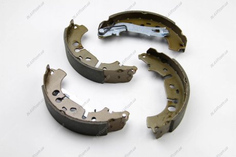 Комплект тормозных колодок BREMSI GF0146