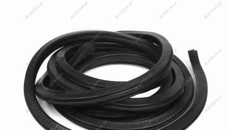 Уплотнитель передней двери MB Sprinter/Crafter 06- Autotechteile 1006923