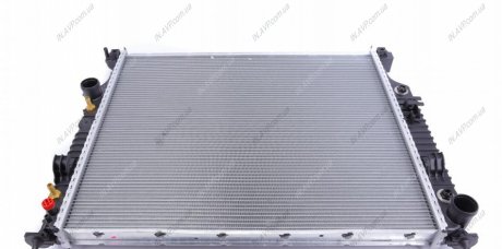 Радиатор Mercedes GL(X164)/ML(W164) 2.8-5.0 05>> MAHLE CR1705000P