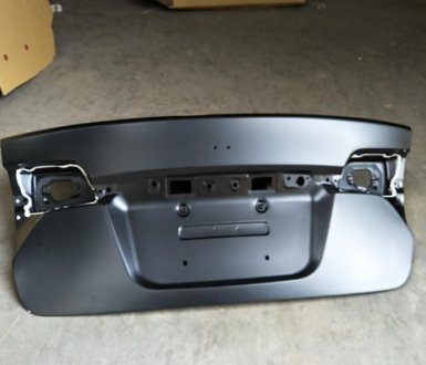 Кришка багажника FPS Forma Parts System FP 3011 531