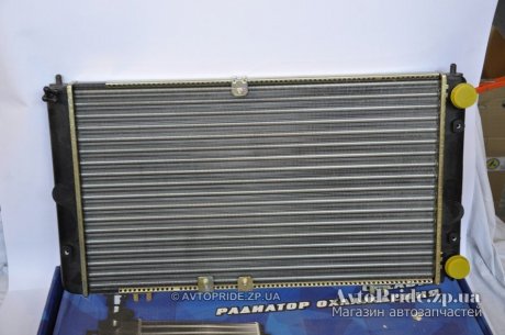Радиатор ВАЗ 1117-1118 (Калина) без кондиционера LSA LA11181301012 (фото 1)