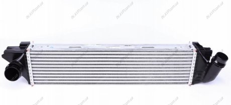 Радиатор интеркулера CI 31 000P MAHLE CI31000P (фото 1)