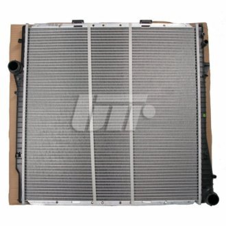 Радіатор охолодження двигуна SATO tech R12111