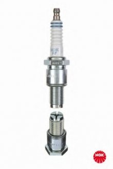 Свеча зажигания NGK NGK NGK Spark Plug 5483