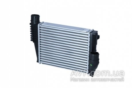 Интеркулер NRF 309077