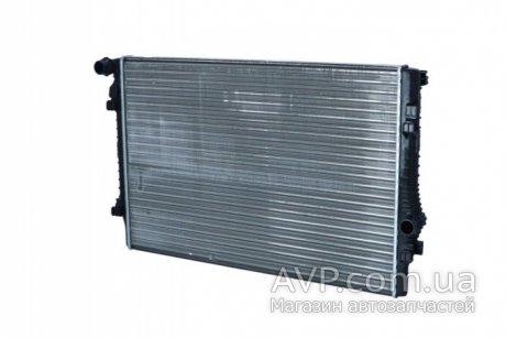 Радиатор охлаждения VW Golf VII/Passat/Skoda Octavia/Superb 1.8/2.0 12- NRF 58437A